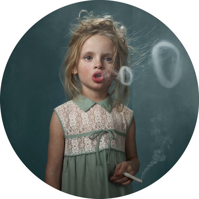 Курящие дети. Скандальная фото сессия Бельгийского фотографа Фрике Янссен