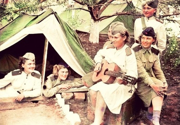 Советские солдаты, во времена Великой Отечественной войны.