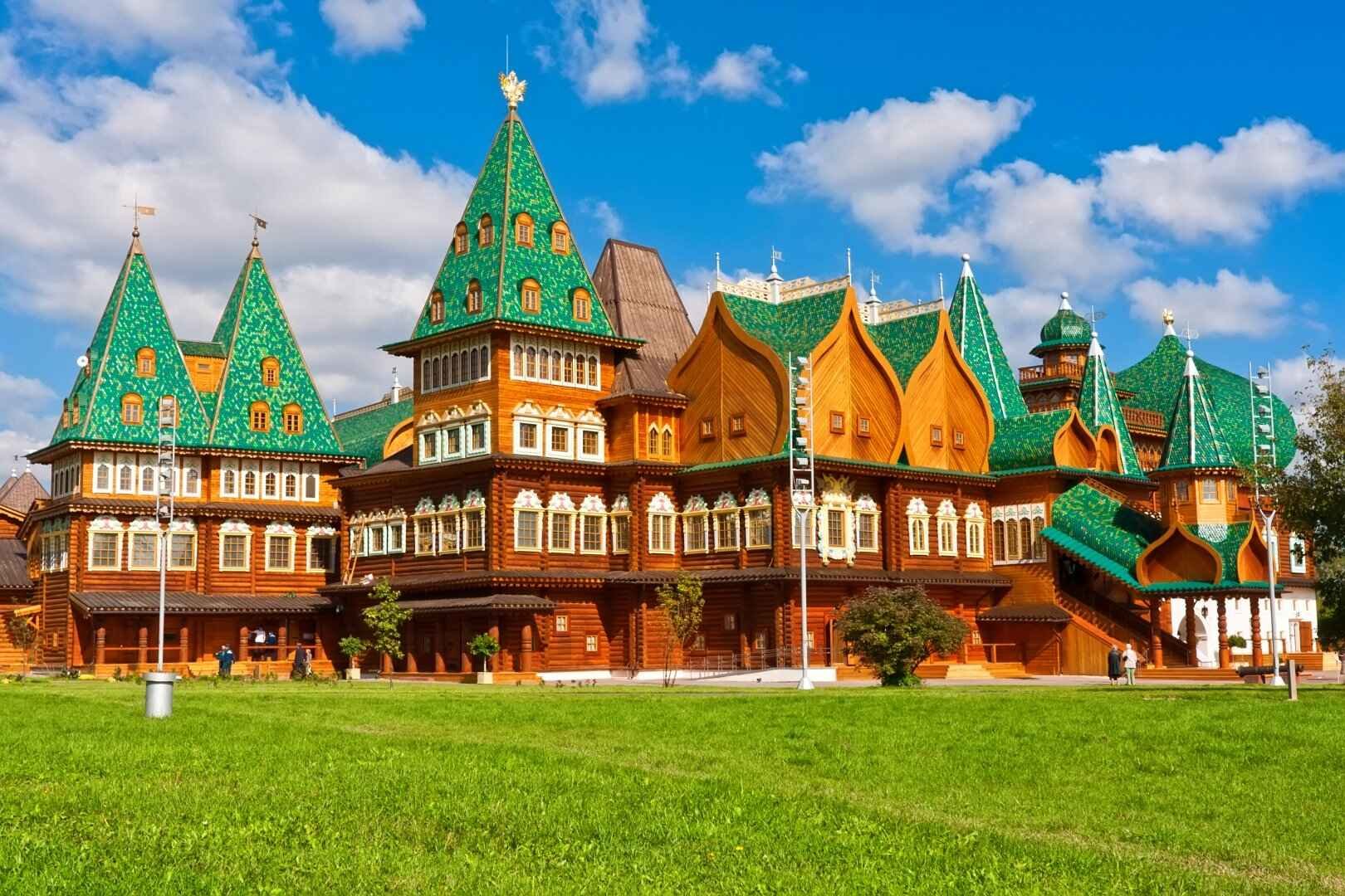 Царский дворец