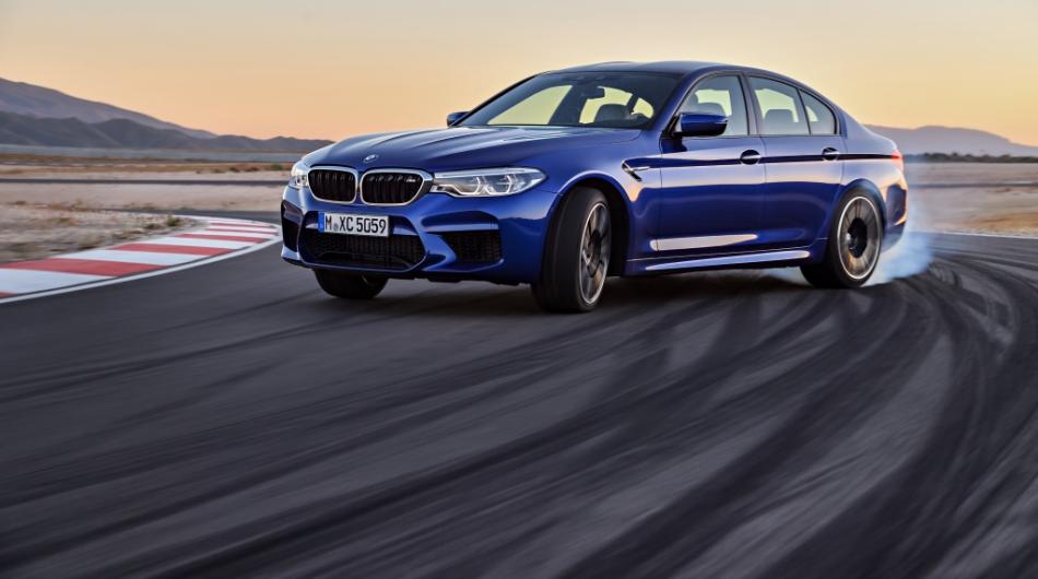 Серийная BMW M5