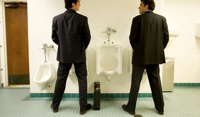Как правильно ходить в туалет, правила для мужчин.