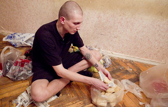 Московская квартира национал-большевиков.