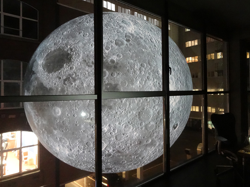 Семи метровая луна