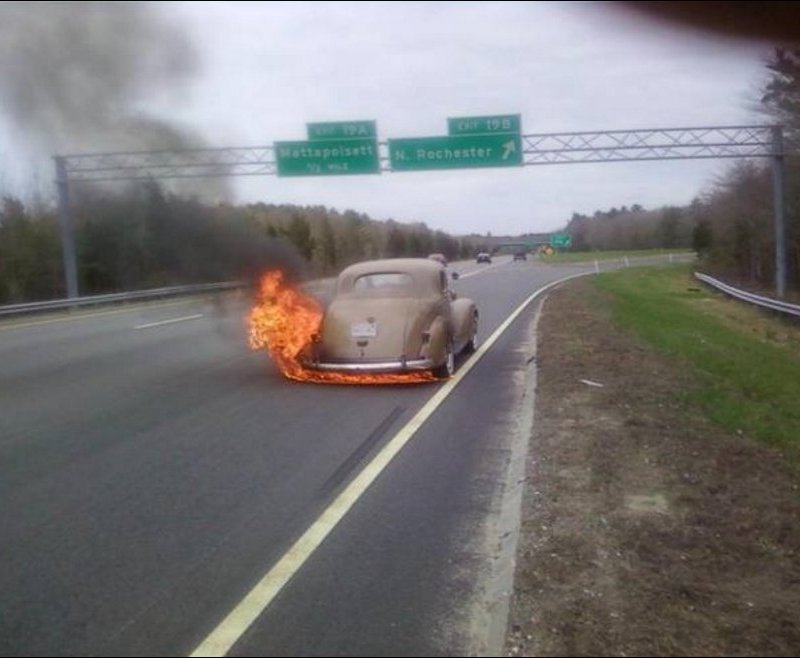 Сгорело раритетное авто