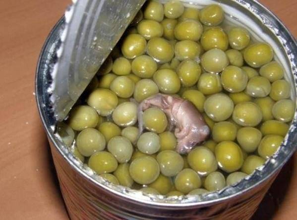 Сюрприз в банке с консервированным горошком, не для слабонервных.