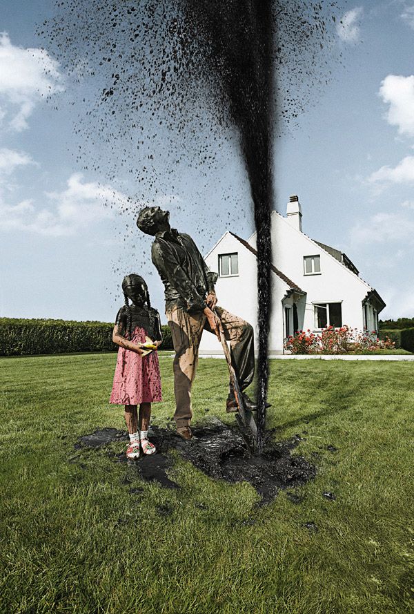 Интересные рекламные фото креативы от студии Beefactory.