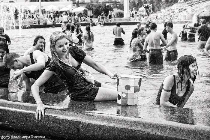 Водная битва на ВДНХ.