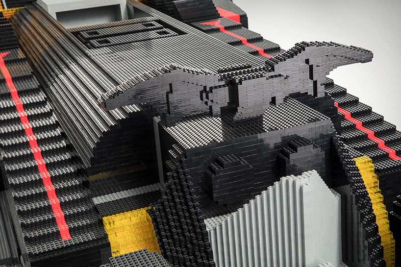 Автомобиль из LEGO