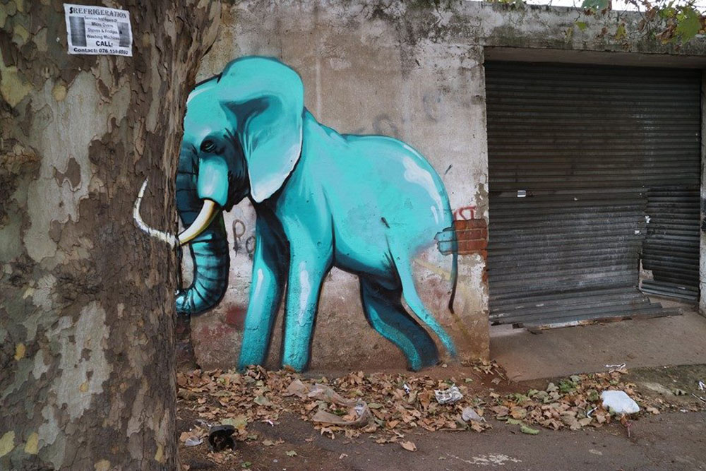 Рисунки слонов в Африке