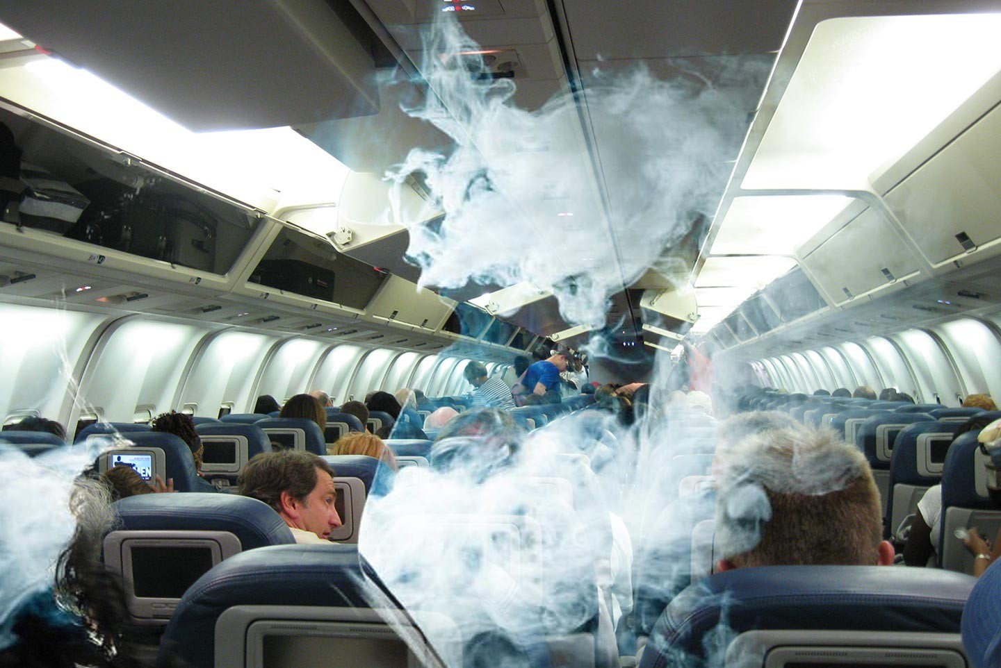 Правила безопасности в пассажирском самолете
