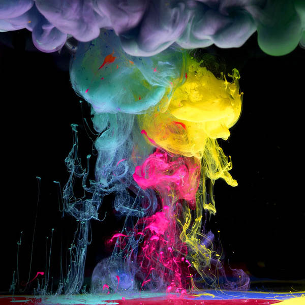 Вода и краски. Потрясающие фото