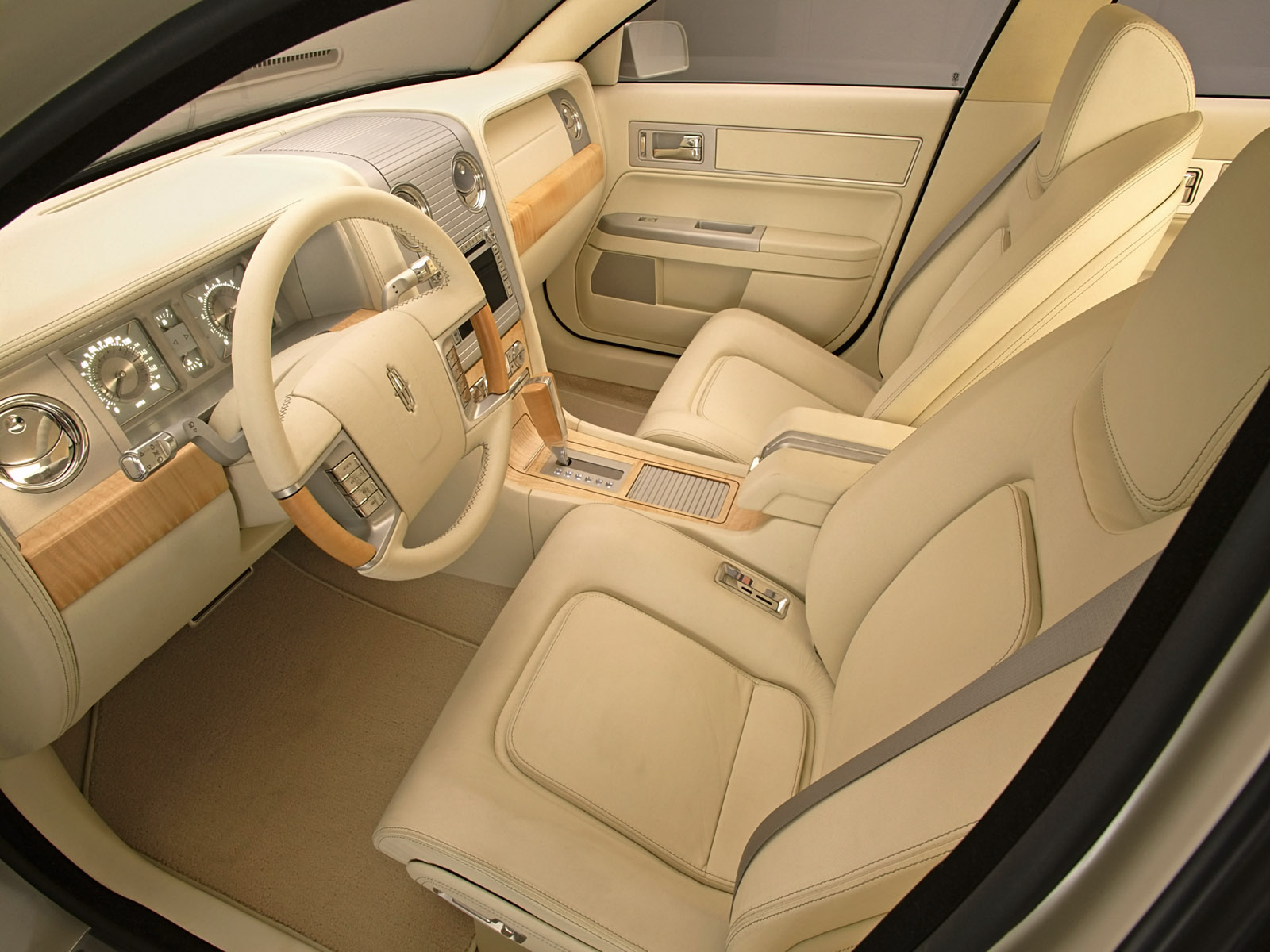 Роскошные фото салонов разных авто