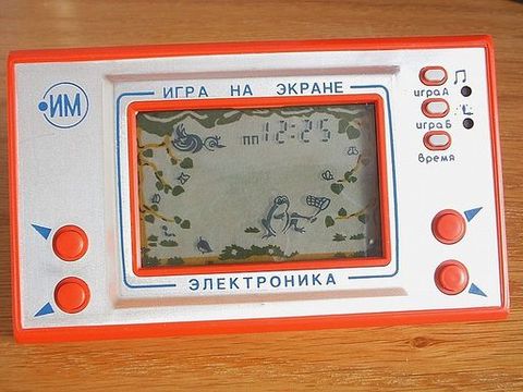 Старые игры, а у Вас какая из них была?