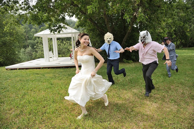 Невеста убегает