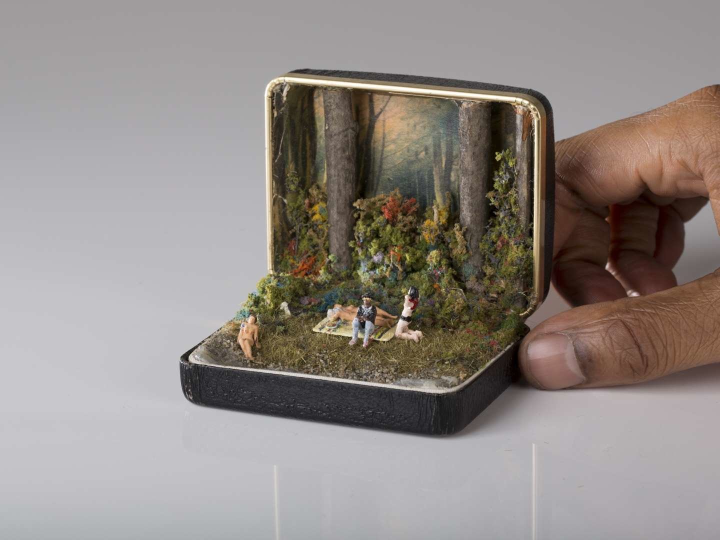 Fill in miniature artistic box. Диорама Тайга. Диорама природа. Миниатюрные диорамы. Миниатюра в миниатюре.