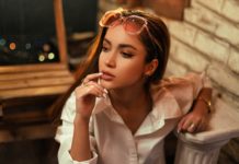 Как прикольно записать подругу в телефоне